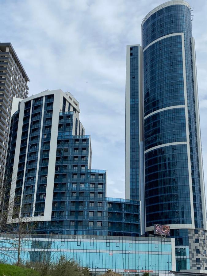 Dar Tower'S Cozy Apartment Батуми Екстериор снимка